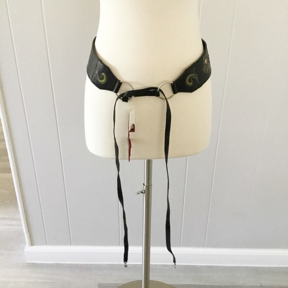 Brighton Leather Black Floral Belt Size M 30 New